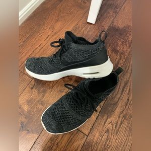 Nike runners